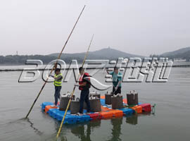 浮筒安裝現場