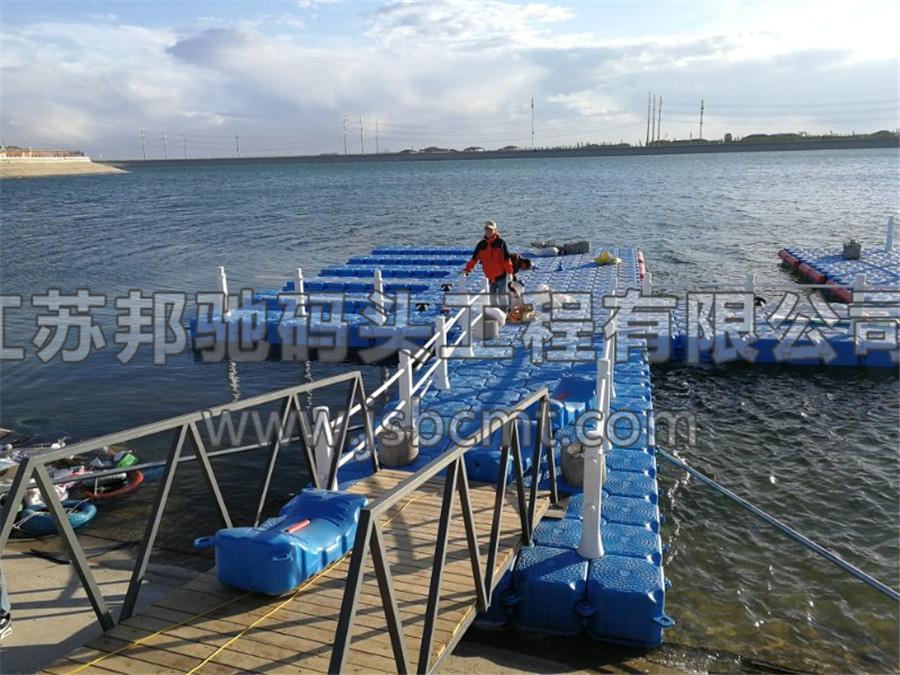 江蘇邦馳碼頭工程有限公司浮筒客戶案例-內蒙古包頭花圪臺水庫10