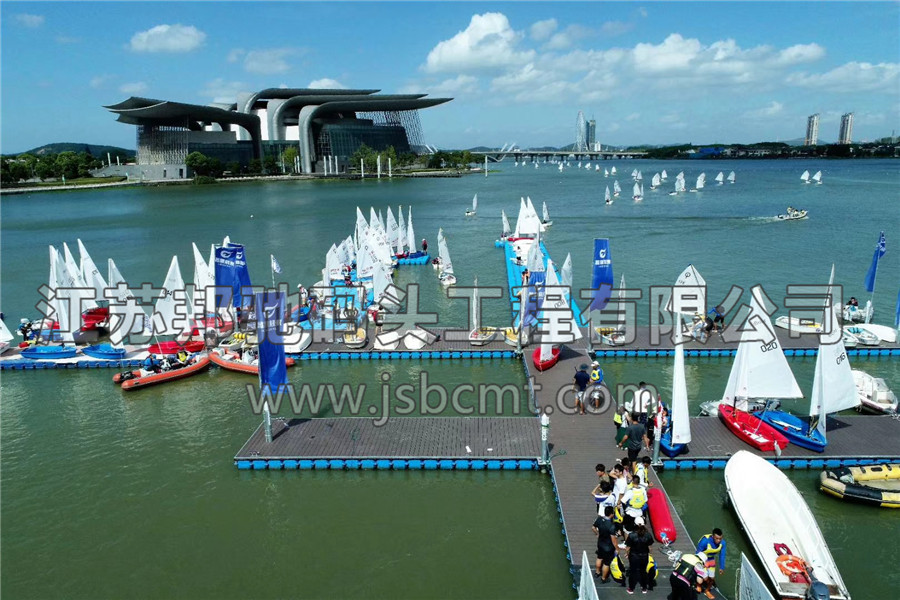 江蘇邦馳碼頭工程有限公司浮筒客戶案例-無(wú)錫蠡湖帆船碼頭1