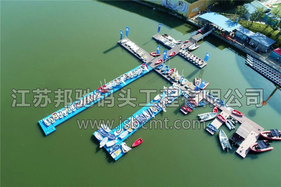 江蘇邦馳碼頭工程有限公司浮筒客戶案例-無(wú)錫蠡湖帆船碼頭2