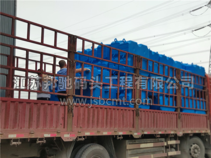 河南洛陽加強型大浮筒發貨-江蘇邦馳碼頭工程有限公司12
