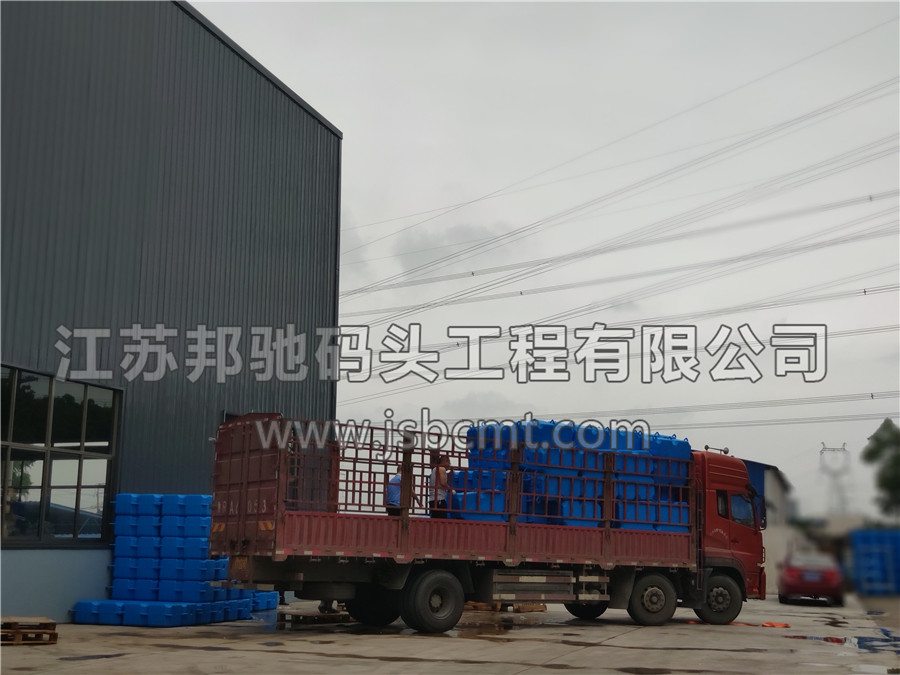 河南洛陽加強型大浮筒發貨-江蘇邦馳碼頭工程有限公司6
