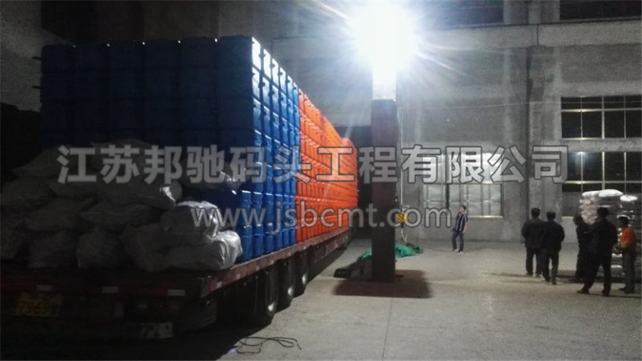 江蘇邦馳碼頭工程有限公司發貨照片3