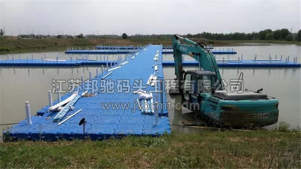  江蘇邦馳碼頭工程有限公司客戶案例-安徽亳州加強型大浮筒水上平臺10