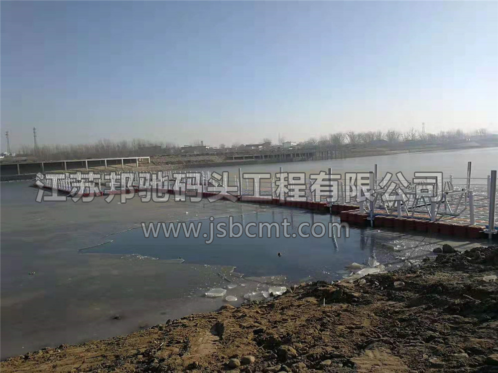 江蘇邦馳碼頭工程有限公司客戶案例-河北邢臺(tái)浮橋2