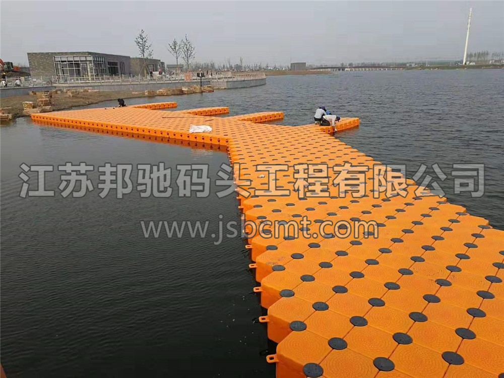 江蘇邦馳碼頭工程有限公司客戶案例-河北寶應水上浮橋3
