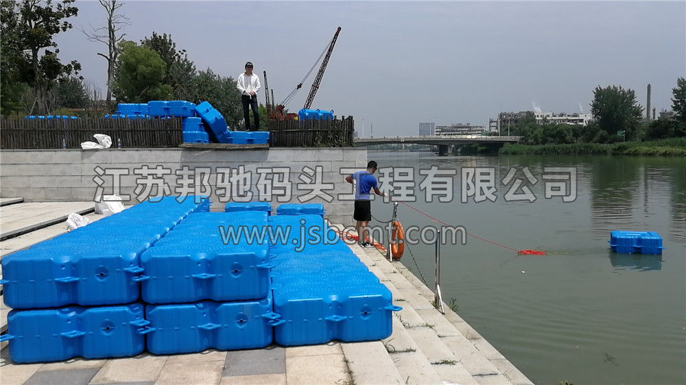 江蘇邦馳碼頭工程有限公司客戶案例-江蘇揚州浮筒碼頭