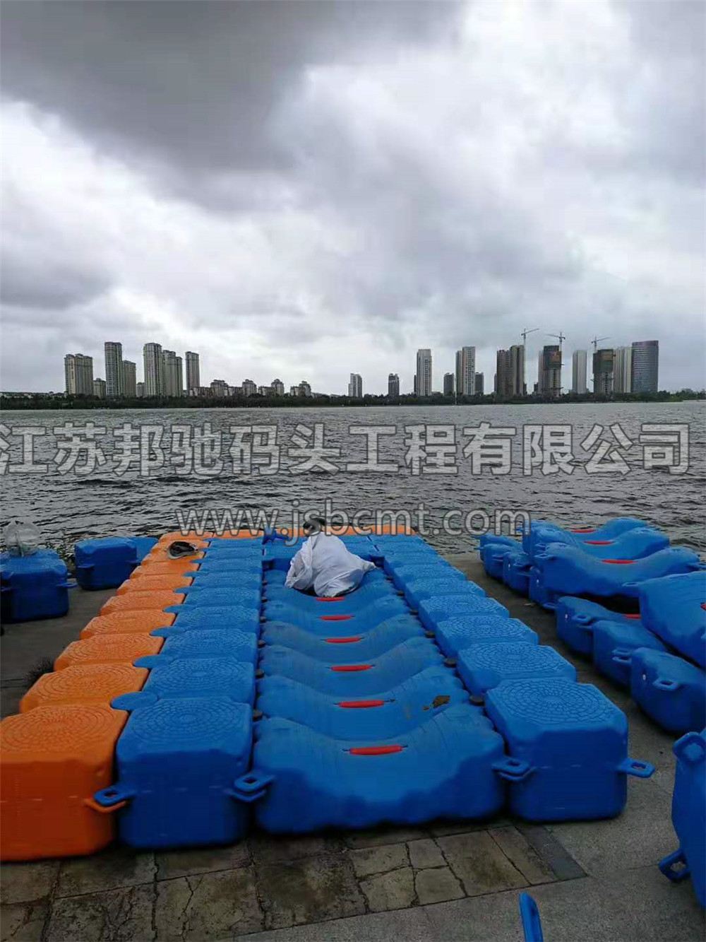江蘇邦馳碼頭工程有限公司客戶案例-山東臨沂摩托艇碼頭8
