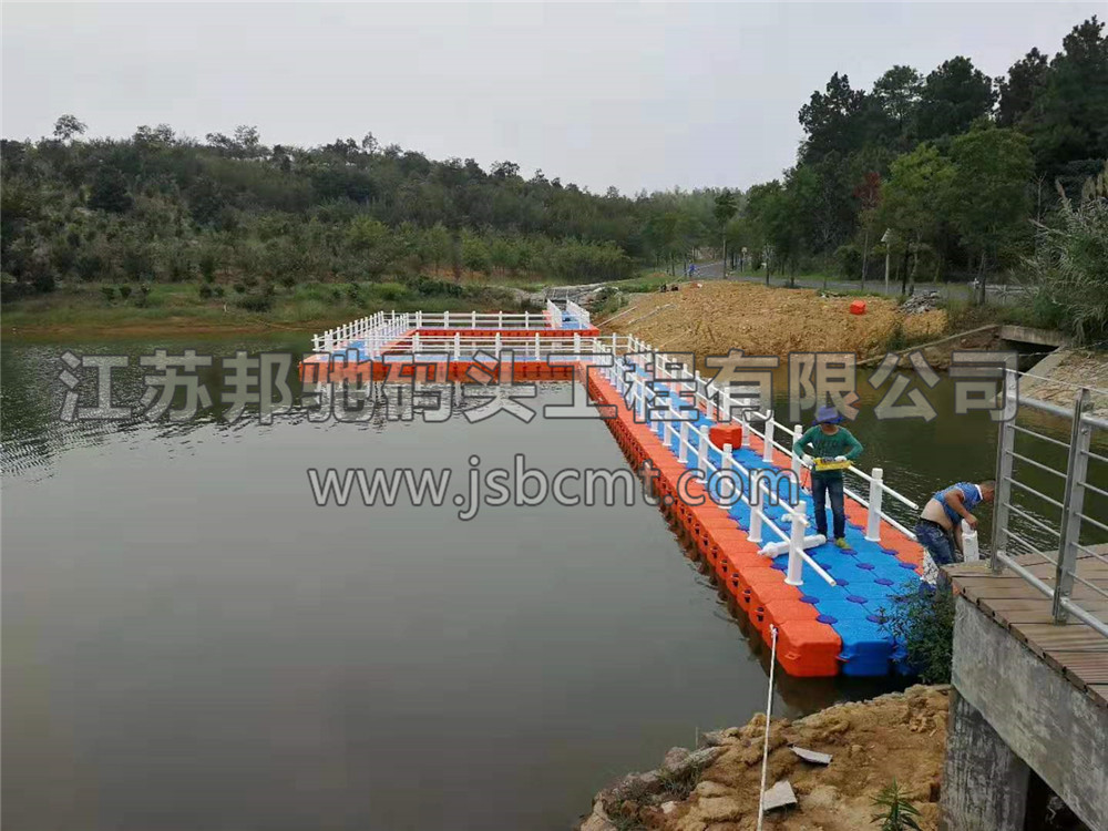 江蘇邦馳碼頭工程有限公司客戶案例-江蘇南京浮橋2