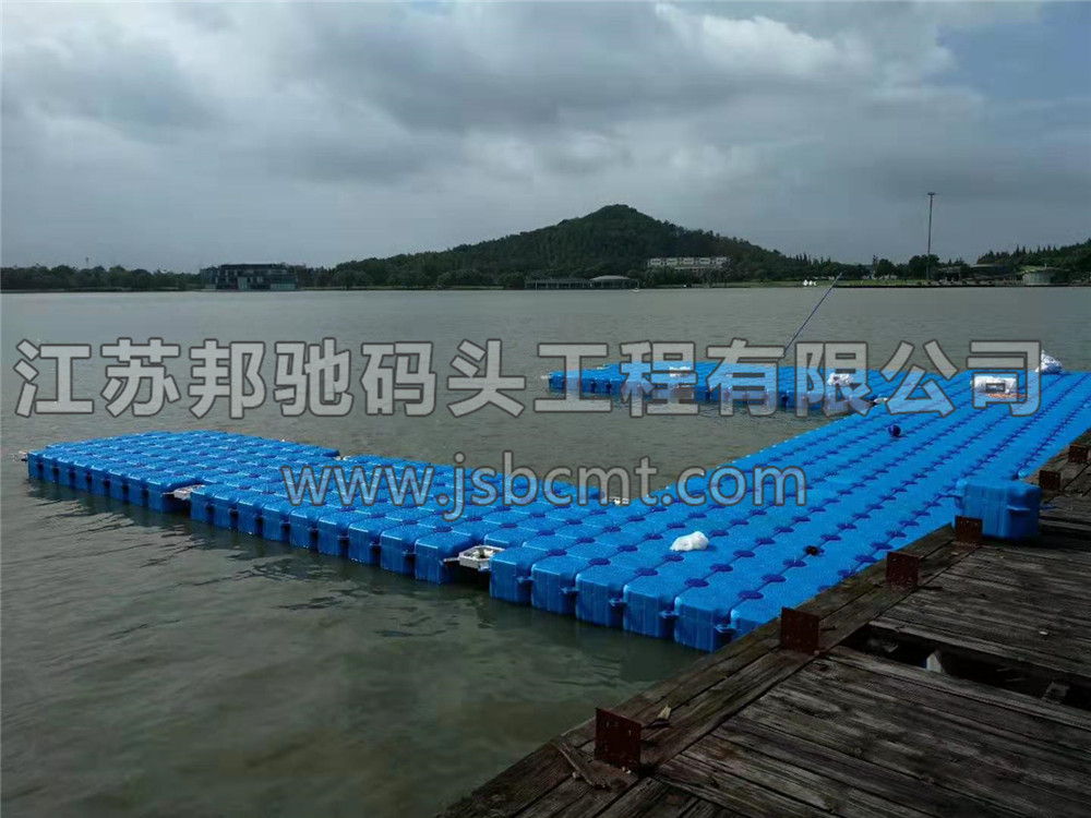 江蘇邦馳碼頭工程有限公司客戶案例-上海公園皮劃艇碼頭7