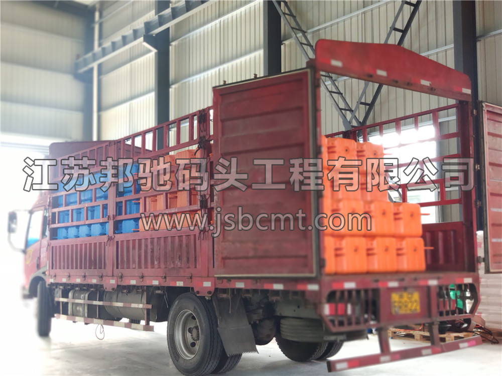 福建廈門浮筒發貨-江蘇邦馳碼頭工程有限公司3