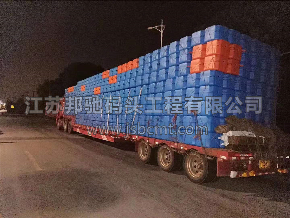河南安陽浮筒發貨-江蘇邦馳碼頭工程有限公司4