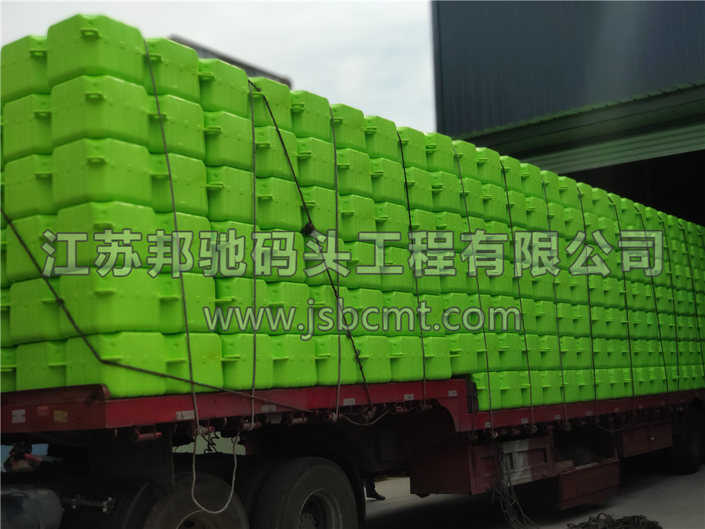 湖北私人訂制熒光綠淺藍色浮筒發(fā)貨-江蘇邦馳碼頭工程有限公司16