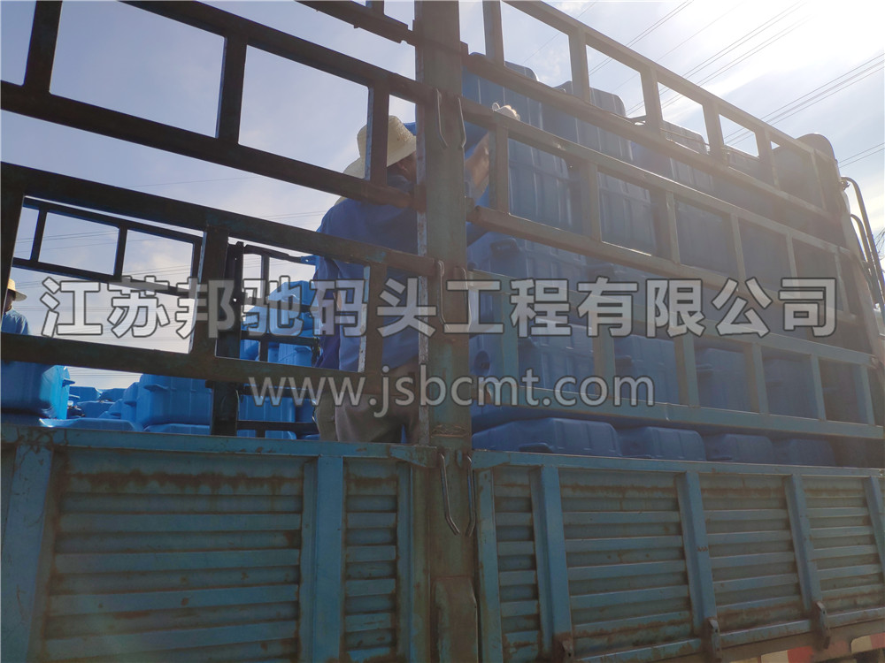 云南昆明浮筒發貨-江蘇邦馳碼頭工程有限公司3
