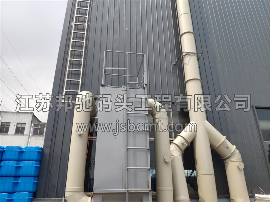 塑料廢氣處理系統安裝圖-邦馳浮筒廠家