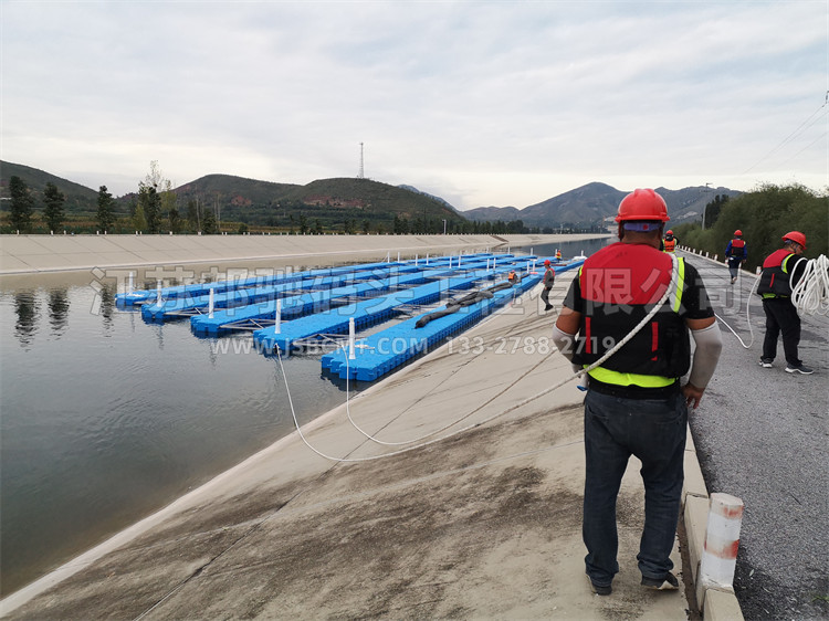 南水北調浮筒浮橋工程12