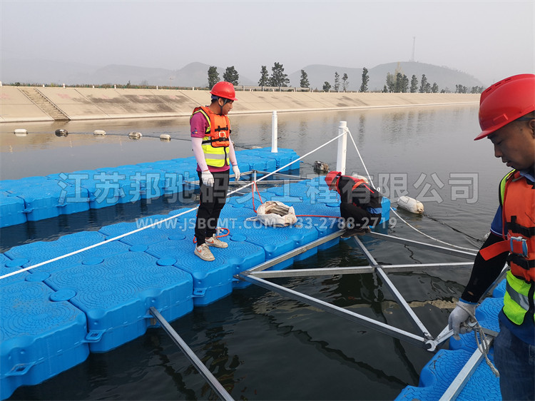 南水北調浮筒浮橋工程13